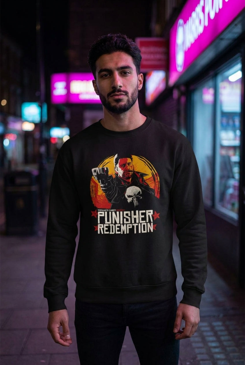 Hombre en sudadera Punisher Marvel streetwear urbano | Algoritmo