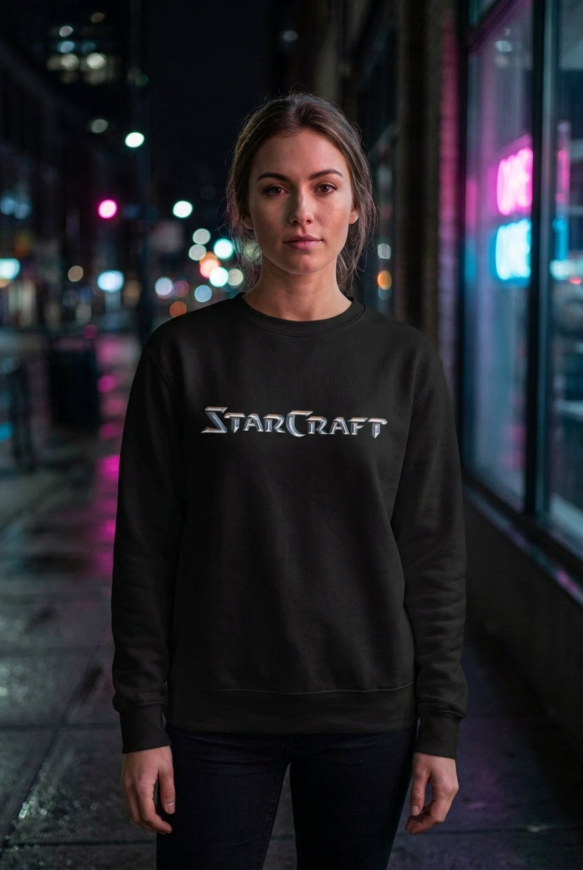 Mujer en sudadera StarCraft streetwear urbano | Algoritmo