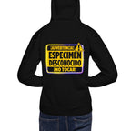 Hoodie Advertencia Espécimen Desconocido No Tocar - Modelo espalda A
