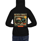 Hoodie Never Forget Nostalgia Edition - Modelo espalda A