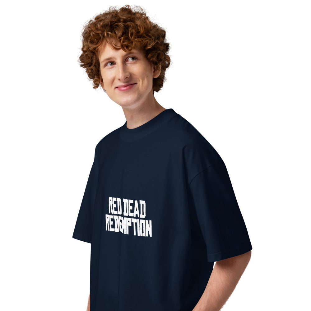 Oversize Red Dead Redemption Rockstar - Modelo masculino lateral