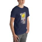Playera Game Boy Under Construction Tower Cranes - Modelo masculino lateral