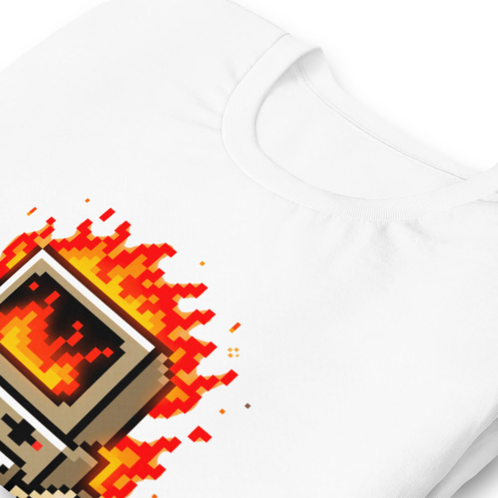 Playera Ningún Correo Me Encuentra Bien Computadora En Llamas - Doblado zoom