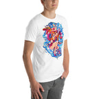 Playera One Piece Nami Vivi Water Splash - Modelo masculino lateral