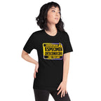 Playera Advertencia Espécimen Desconocido No Tocar - Modelo femenina