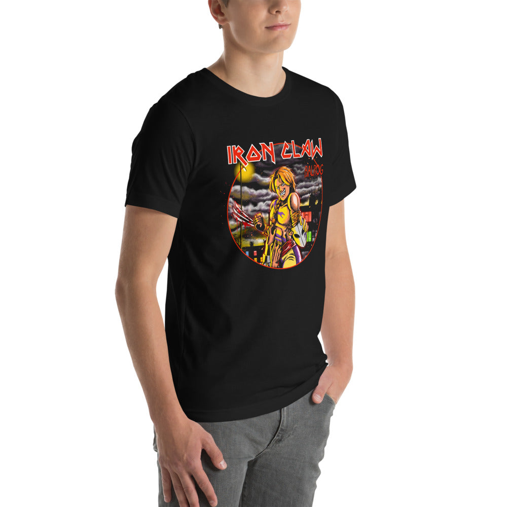 Playera Iron Claw Balrog Street Fighter Night Street - Modelo masculino lateral