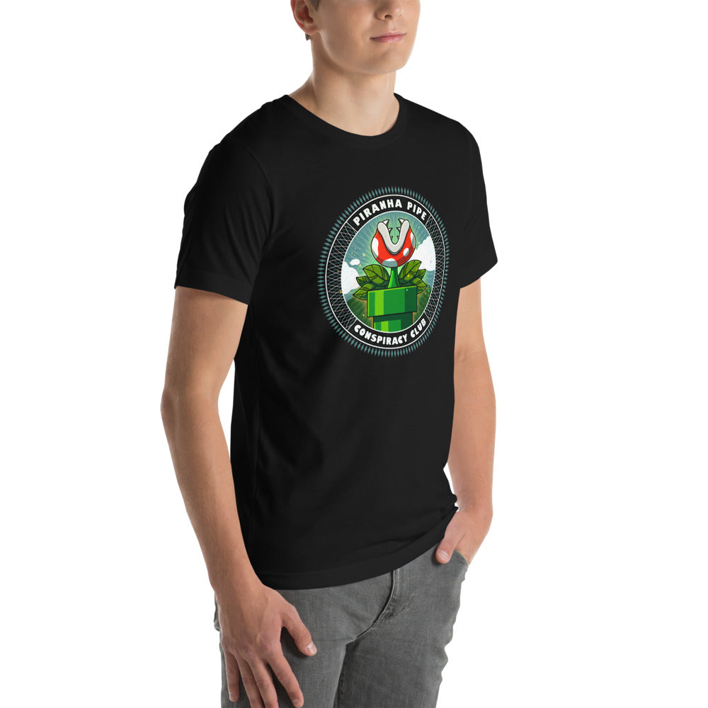 Playera Mario Piranha Pipe Conspiracy Club - Modelo masculino lateral