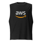 AWS :) — modelo usando la prenda