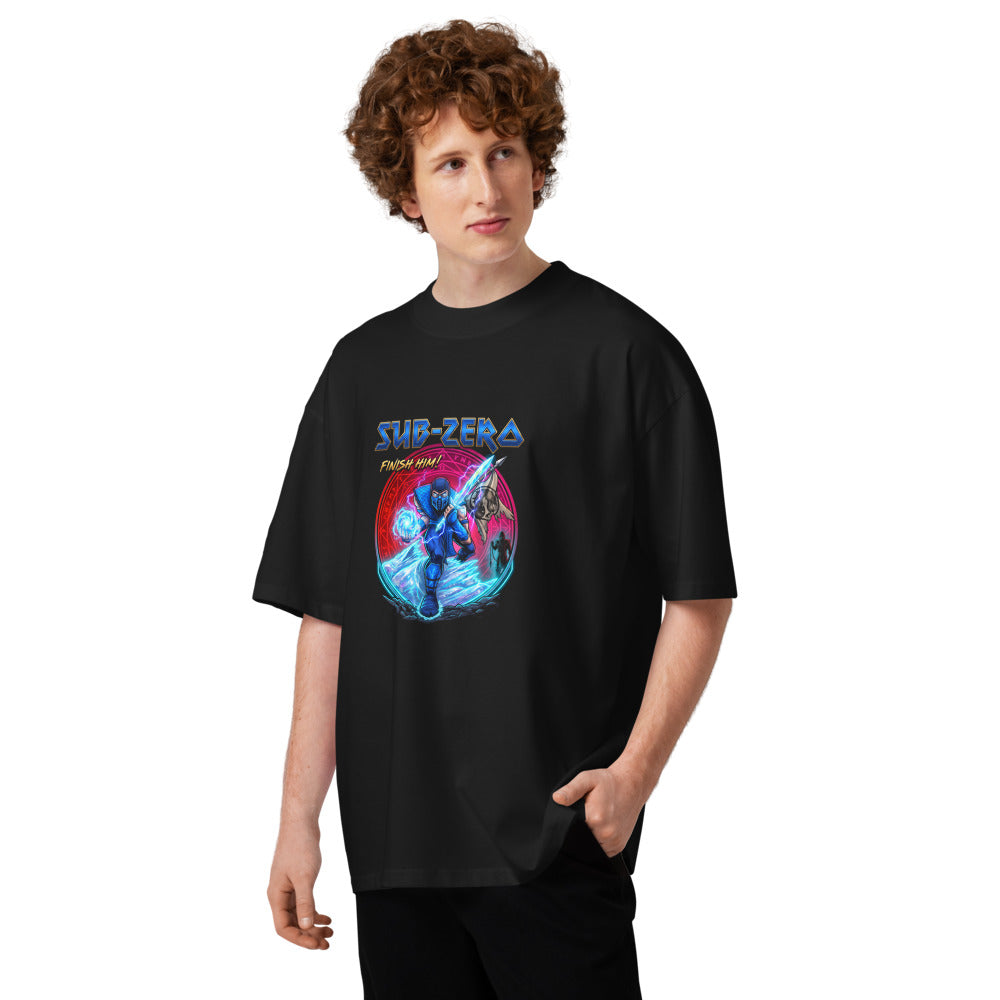 Oversize Sub Zero Mortal Kombat Finish Him - Modelo masculino