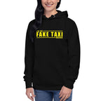 Fake Taxi Driver — modelo usando la prenda