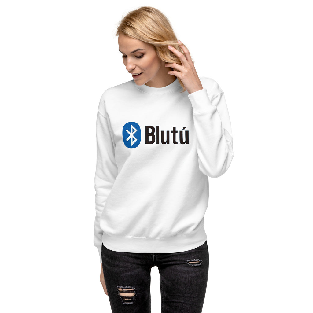 Blutú — modelo usando la prenda
